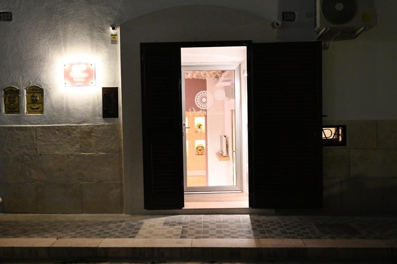 Pietrabianca Apartments San Lorenzo Manfredonia Εξωτερικό φωτογραφία